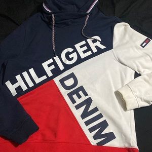 Mens Tommy Hilfiger Pullover. Size: L